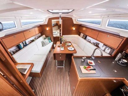 Velero Bavaria Cruiser 34 · 2017 · Adria Masa (1)