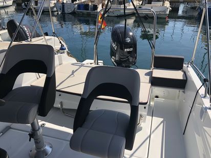 Speedboot Beneteau Flyer 6.6 SPACEdeck · 2018 · NAVEGAFACIL (1)