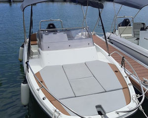 Beneteau Flyer 6 SUNdeck
