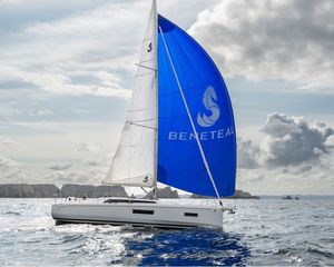 Beneteau Oceanis 37.1