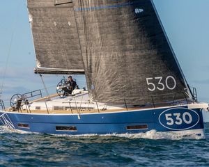 Dufour 530