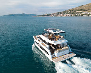Fountaine Pajot MY5