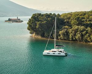 Lagoon 46