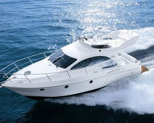 Azimut 39 Fly