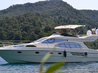 Bateau à moteur Azimut 46 Fly · 2000 (0)