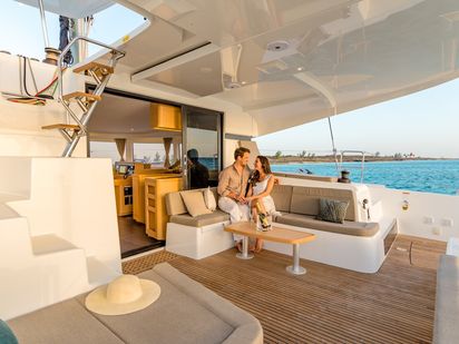 Catamaran Lagoon 42 · 2024 · MarLe (1)