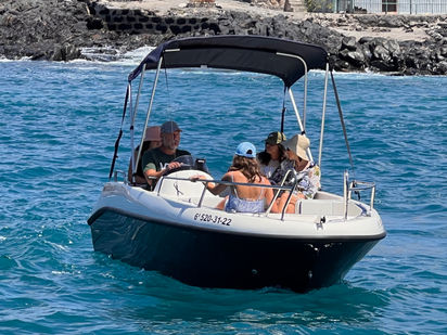Speedboat Sea Ray 270 Sundeck · 2018 (0)