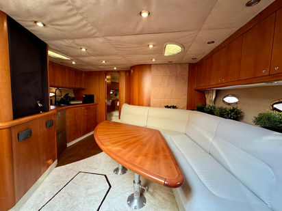 Motorboat Sunseeker Portofino 53 · 2007 · Polly (1)