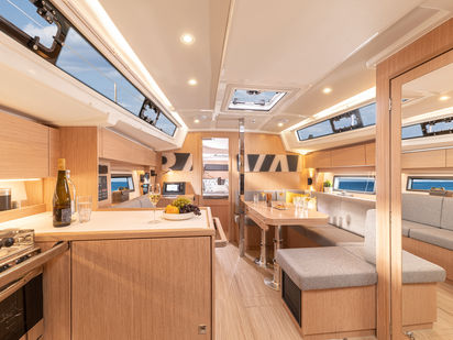 Sailboat Bavaria Cruiser 38 · 2025 · Velika Luka (4)