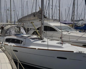Beneteau Oceanis 43