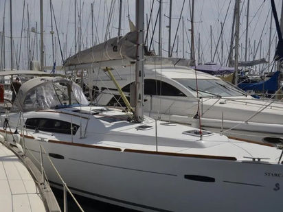 Velero Beneteau Oceanis 43 · 2010 (0)