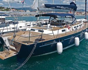 Beneteau 57