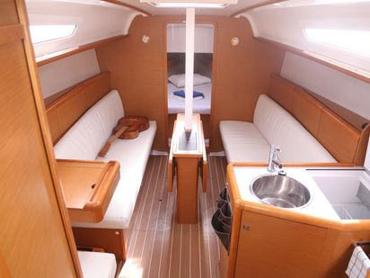 Segelboot Jeanneau Sun Odyssey 33I · 2014 · Afroessa (4)