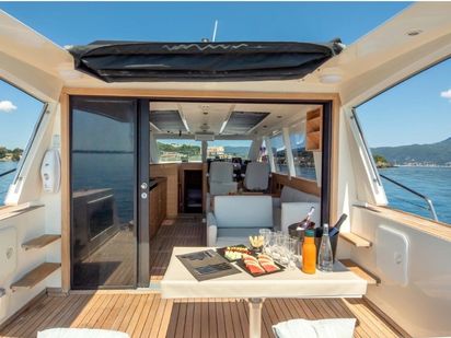 Motorboat Fjord 40 · 2010 (refit 2024) · Shine (1)