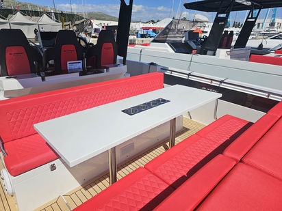 Motorboat De Antonio D32 · 2025 · Katarina (1)