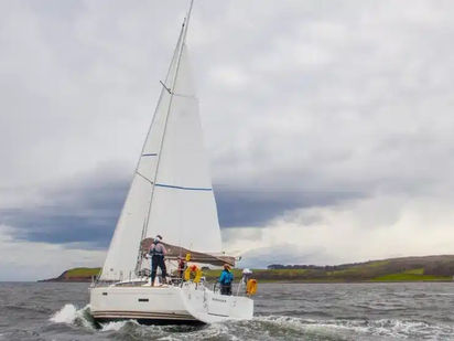 Barca a vela Jeanneau Sun Odyssey 379 · 2013 (0)