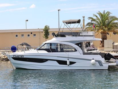 Motorówka Beneteau Antares 11 OB FLY · 2022 (0)