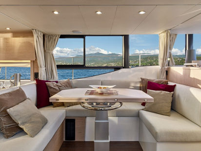Motorboat Beneteau Swift Trawler 48 · 2024 · ST48 (1)