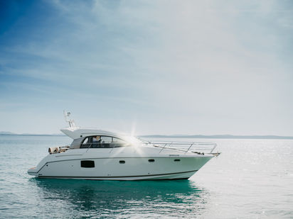 Motorboat Jeanneau Prestige 390 S · 2011 (0)