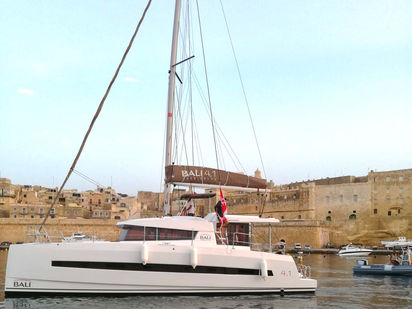 Catamaran Bali 4.1 · 2019 (0)