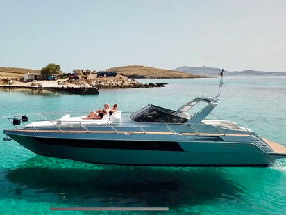 Bateau à moteur Cranchi M44 HT · 2001 (0)