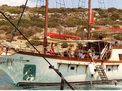 Motorboat Custom Motorsailer · 1987 (0)