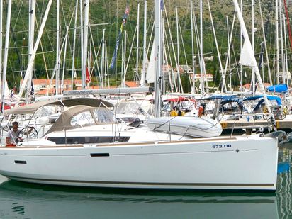 Velero Jeanneau Sun Odyssey 349 · 2021 · Bravo Kiss (1)