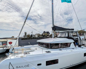 Lagoon 42