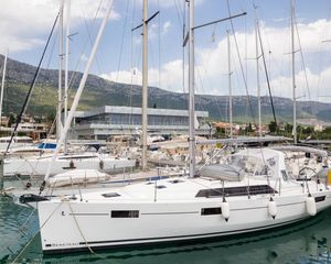 Beneteau Oceanis 41.1