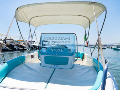 Motorboot Custom Built · 2015 · Panarea (1)