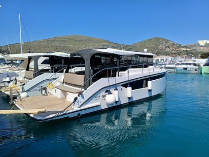 Motorboot Nikhen Aquasun 34 · 2024 · ŠOLTA (1)