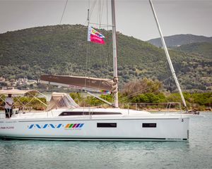 Beneteau Oceanis 34