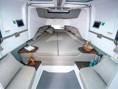 Barco a motor Axopar Brabus 37 ST · 2022 · PARALOS (1)