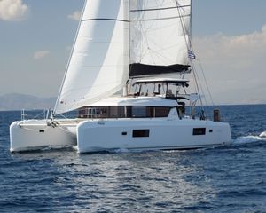 Lagoon 42