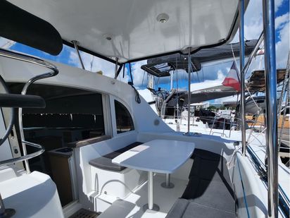 Catamaran Lagoon 380 · 2016 · Arcane (1)