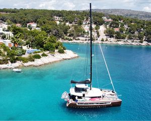 Lagoon 50