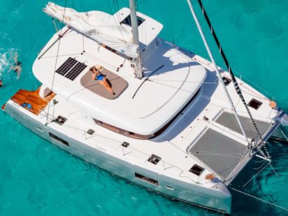 Catamaran Lagoon 42 · 2025 · Pitagora (1)