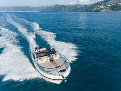 Speedboot Eolo 730 Day · 2025 (refit 2025) · Eolo Nove (1)