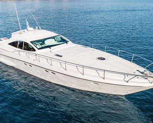 Pershing 54