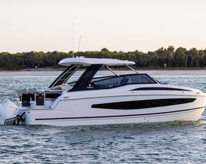 Aquila 32 Sport