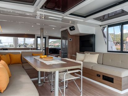 Catamaran Bali 4.2 · 2023 · ORSA 5 - A/C, Generator, Water maker (1)