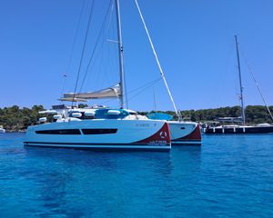 Fountaine Pajot Aura 51