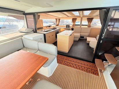 Katamaran Fountaine Pajot Aura 51 · 2025 · Lucky Fox (1)