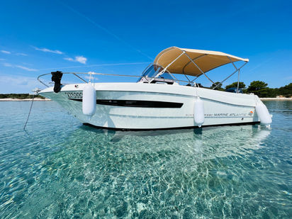 Motorboat Atlantic Marine Sun Cruiser 690 · 2022 (0)
