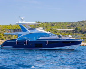 Azimut 60