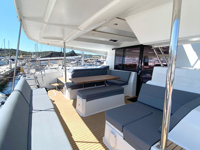 Catamaran Fountaine Pajot Astrea 42 · 2021 · ION (1)