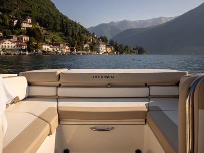 Speedboat Bayliner VR6 · 2019 (0)