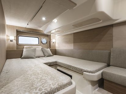 Motorboot Cranchi Z35 · 2019 · Leocosmo (1)