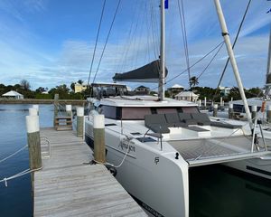 Fountaine Pajot Aura 51