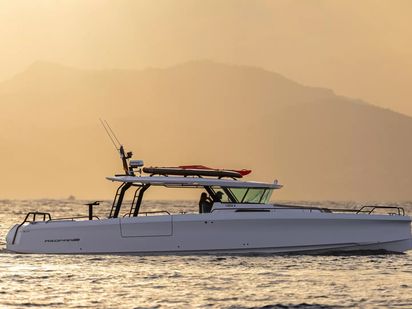 Motorboat Axopar 45 Cross Top · 2024 (0)